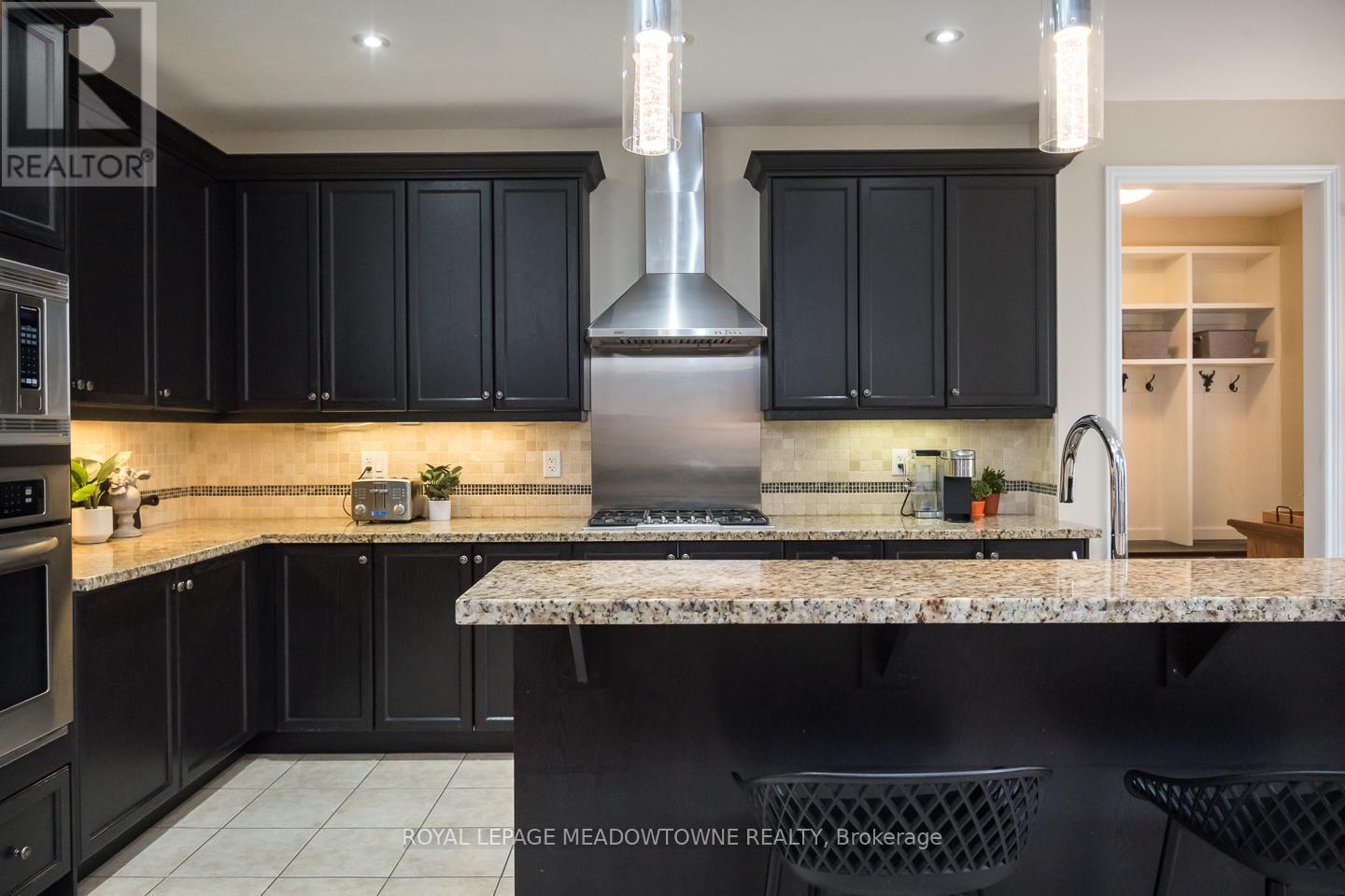 












476 LAUNDON TERRACE

,
Milton,




Ontario
L9T7X9

