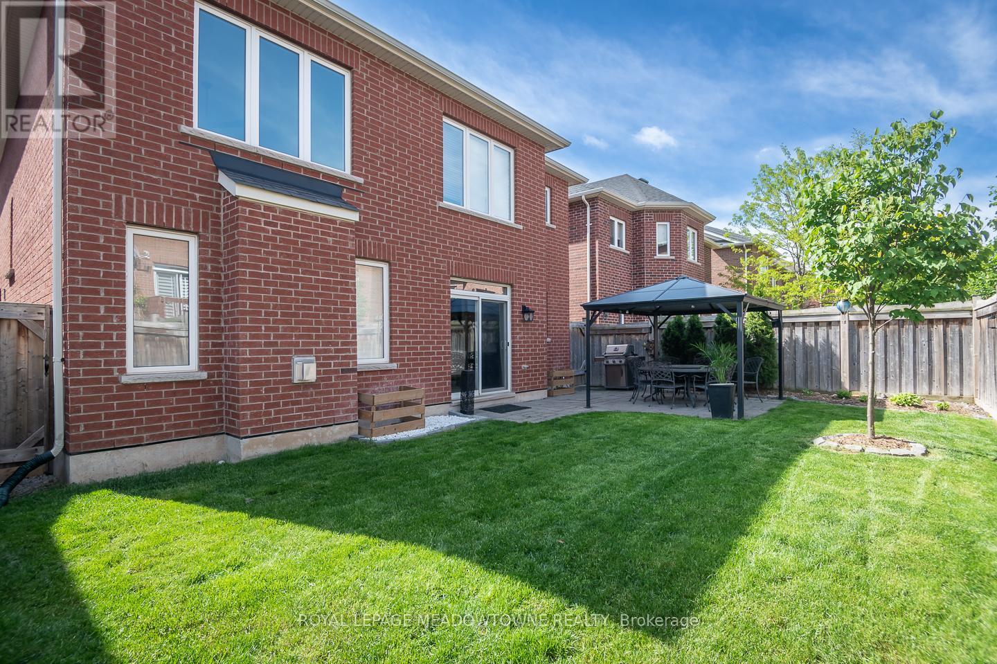 












476 LAUNDON TERRACE

,
Milton,




Ontario
L9T7X9

