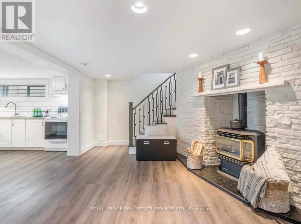 












BSMT - 54 EXBURY ROAD

,
Toronto,




Ontario
M3M1R1

