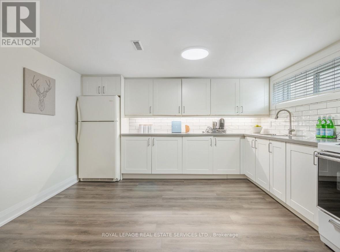 












BSMT - 54 EXBURY ROAD

,
Toronto,




Ontario
M3M1R1

