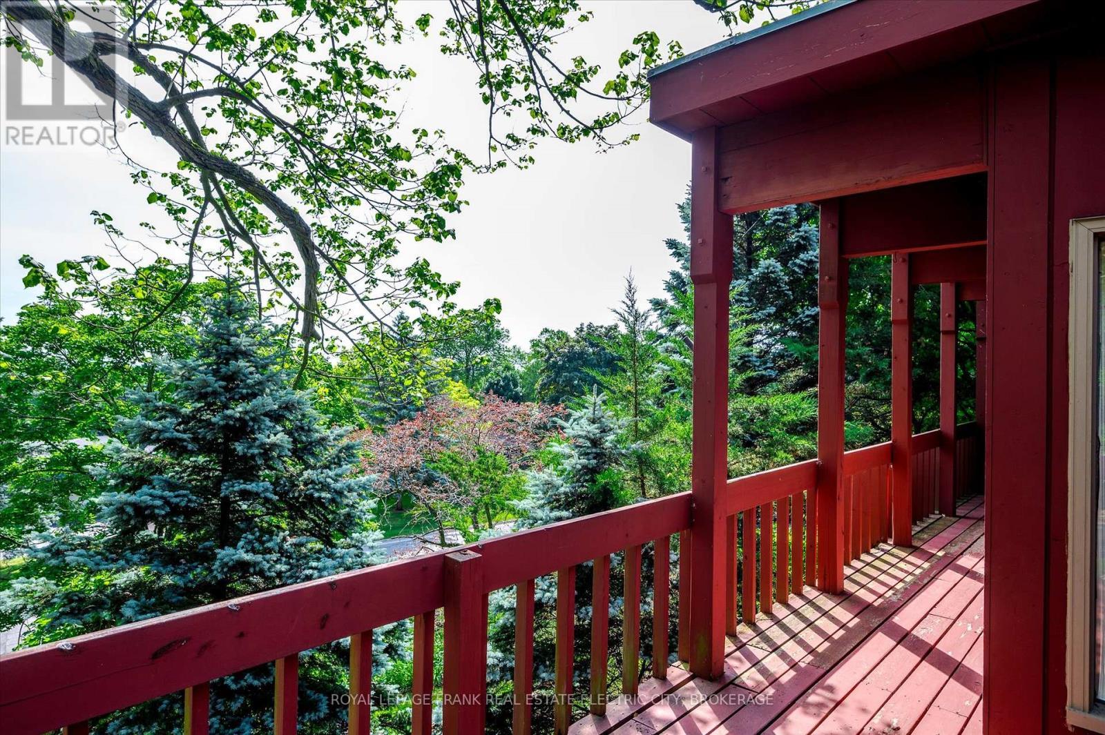 












1 MONTAGUE COURT

,
Peterborough West (Central),




Ontario
K9J7L5

