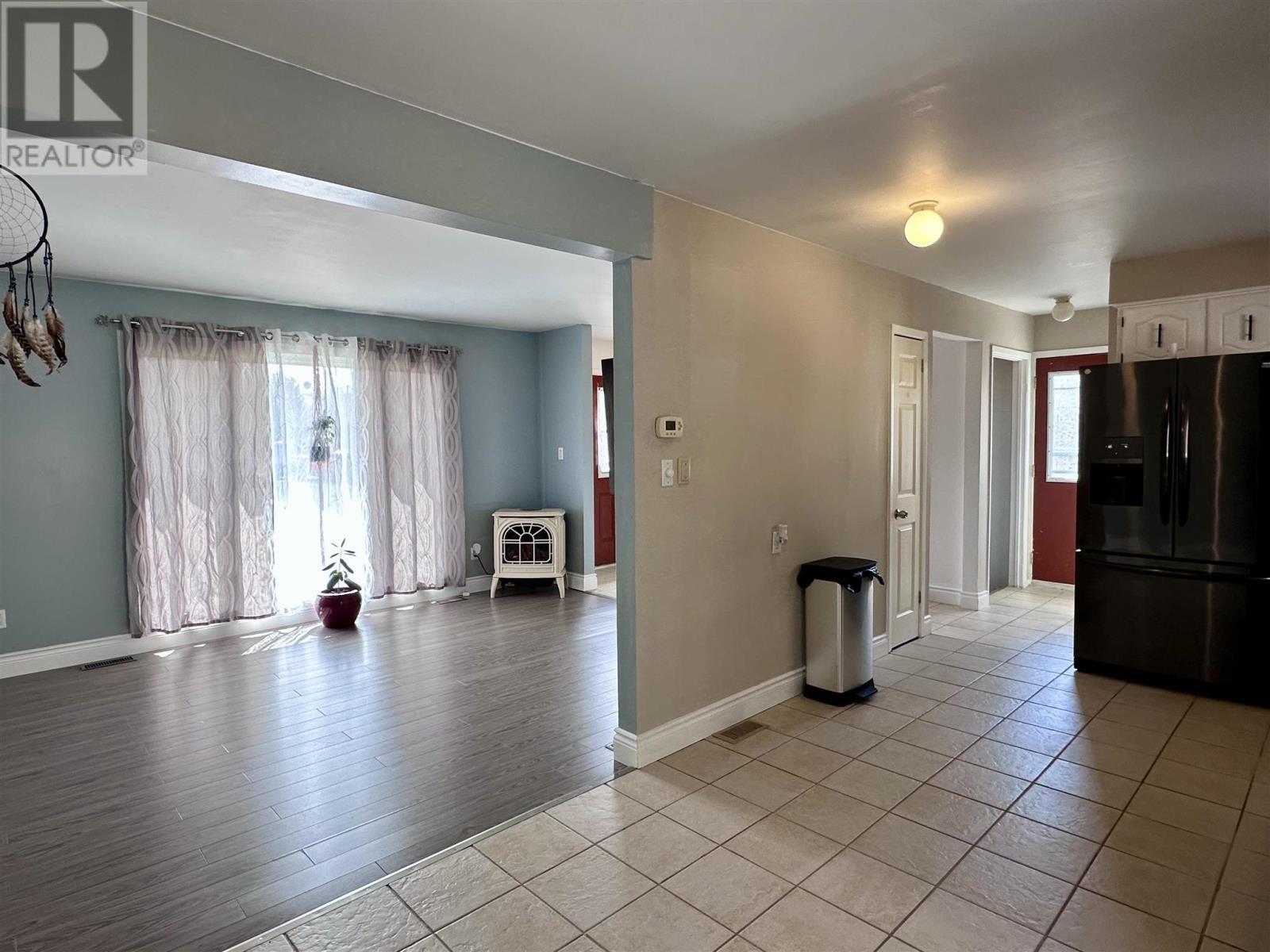 












57A London CRES

,
Elliot Lake,




Ontario
P5A2P7

