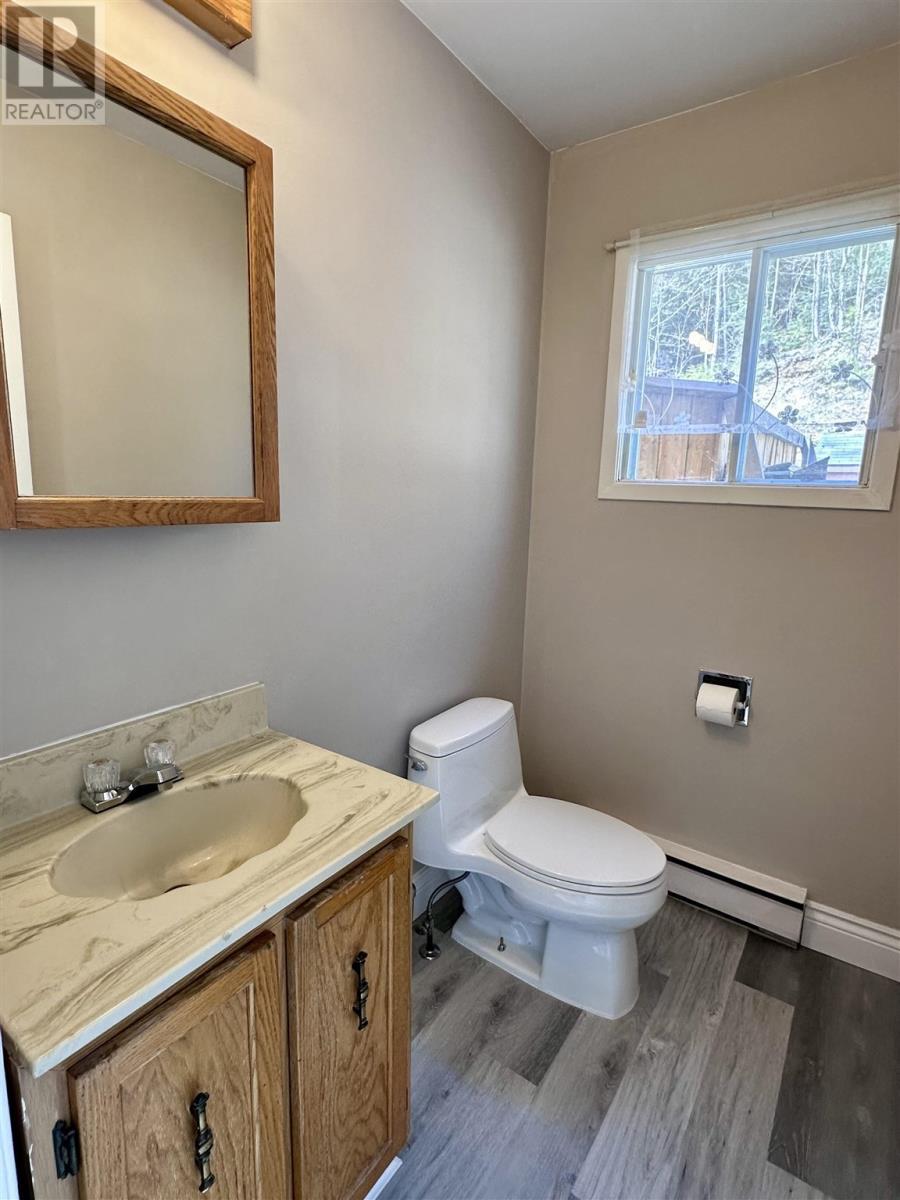 












57A London CRES

,
Elliot Lake,




Ontario
P5A2P7

