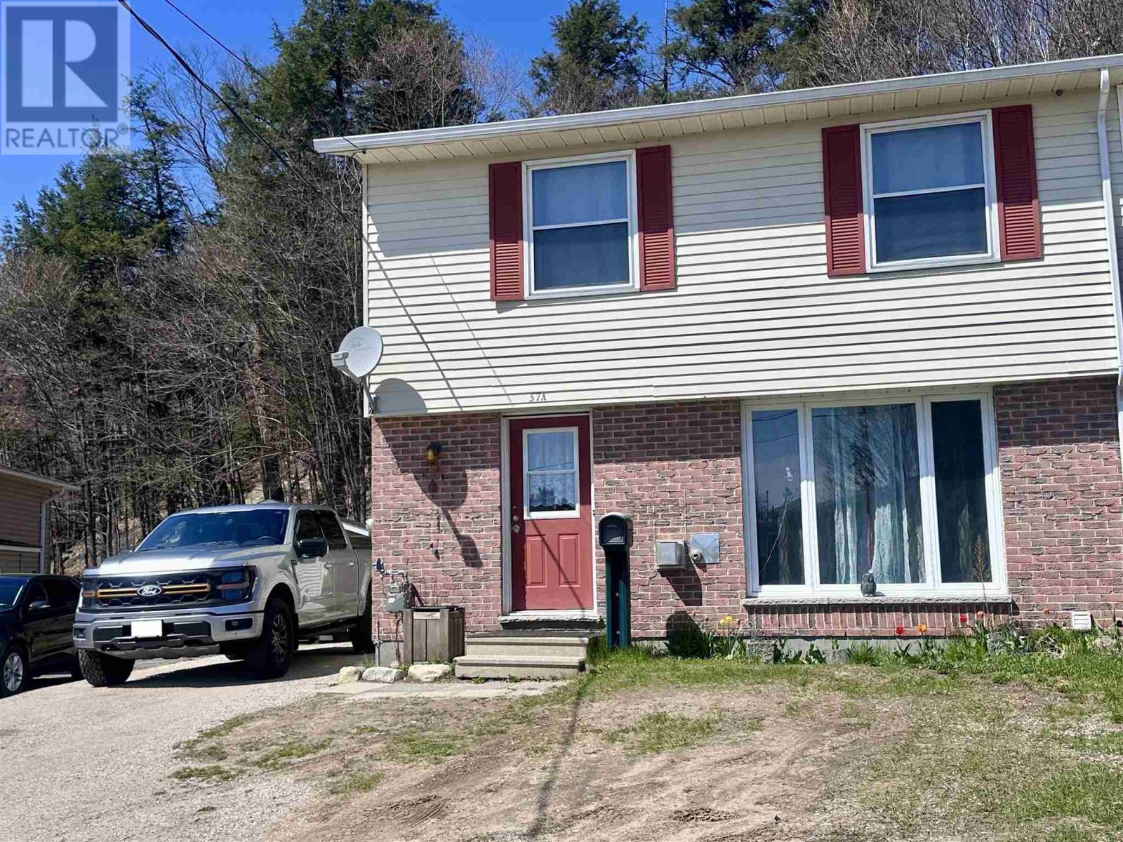












57A London CRES

,
Elliot Lake,




Ontario
P5A2P7

