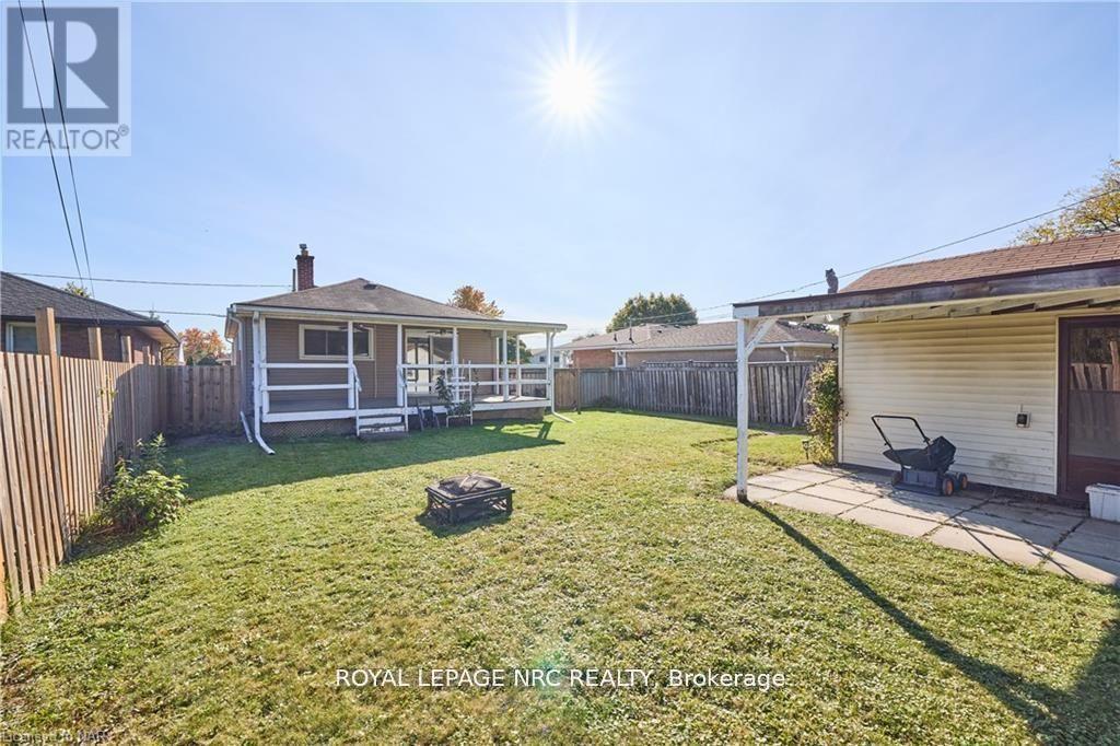 












66 ROSE AVENUE

,
Thorold (Thorold Downtown),




Ontario
L2V3C8

