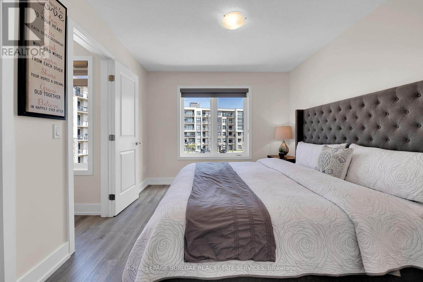 












9 - 115 SHOREVIEW PLACE

,
Hamilton,




Ontario
L8E0K4

