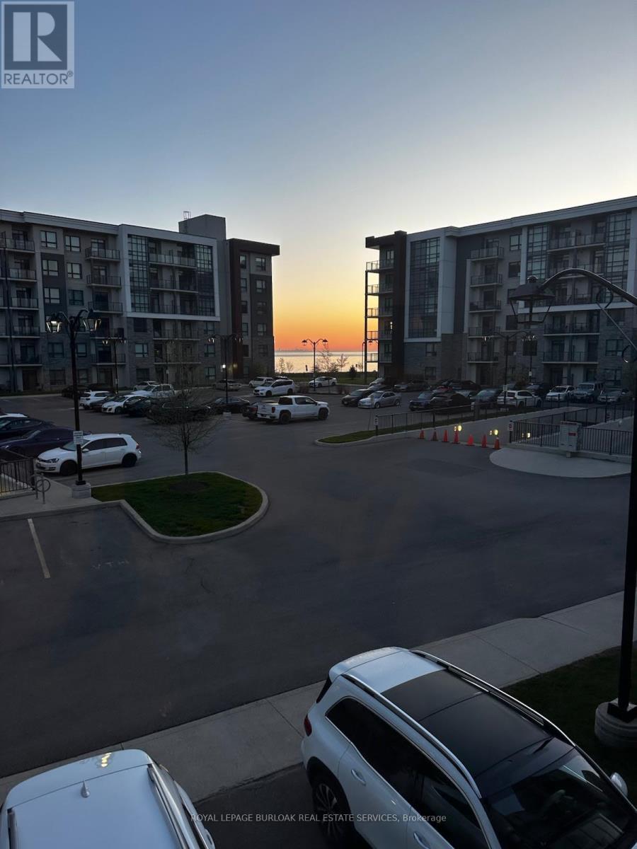 












9 - 115 SHOREVIEW PLACE

,
Hamilton,




Ontario
L8E0K4

