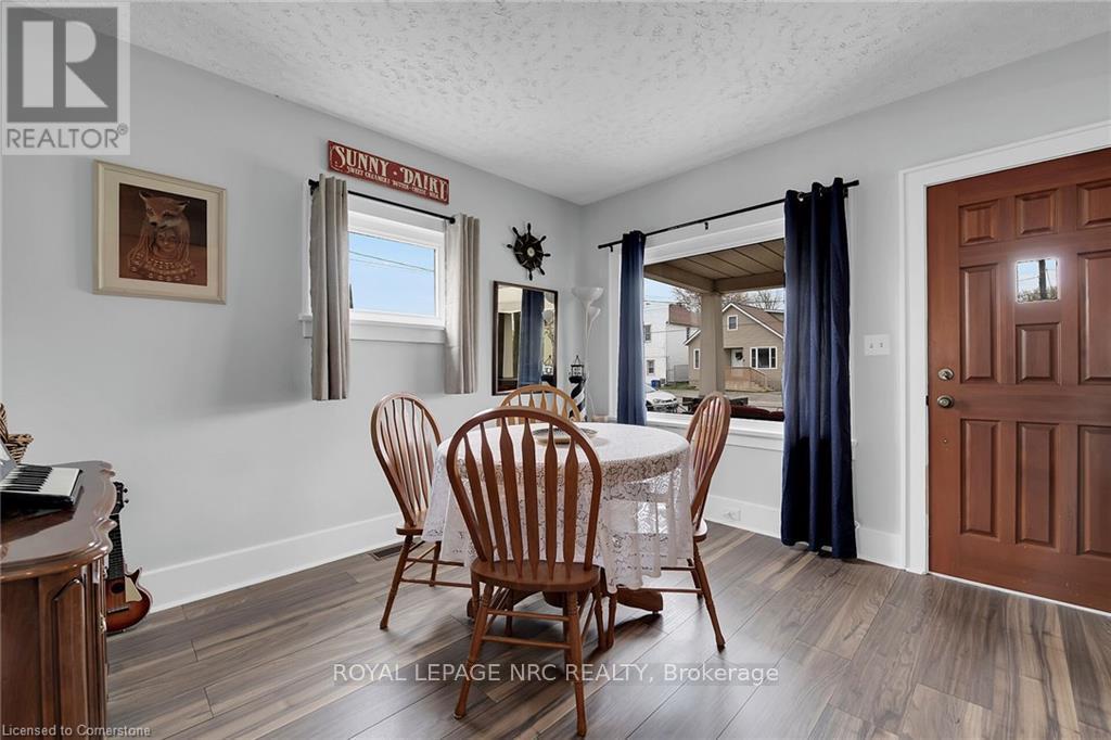 












84 BELL STREET

,
Port Colborne,




Ontario
L3K1H6

