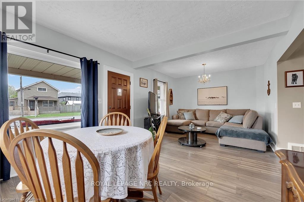












84 BELL STREET

,
Port Colborne,




Ontario
L3K1H6

