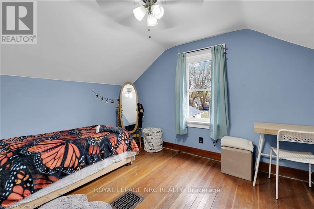 












84 BELL STREET

,
Port Colborne,




Ontario
L3K1H6

