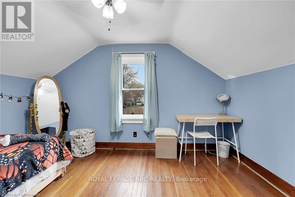 












84 BELL STREET

,
Port Colborne,




Ontario
L3K1H6

