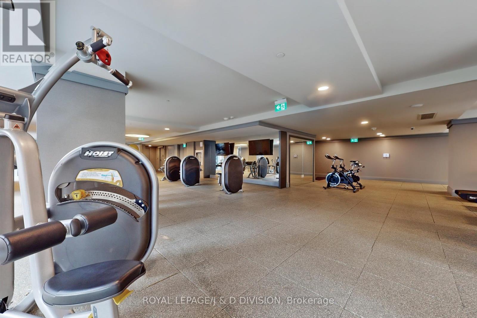 












2307 - 188 CUMBERLAND STREET

,
Toronto,




Ontario
M5R0B6

