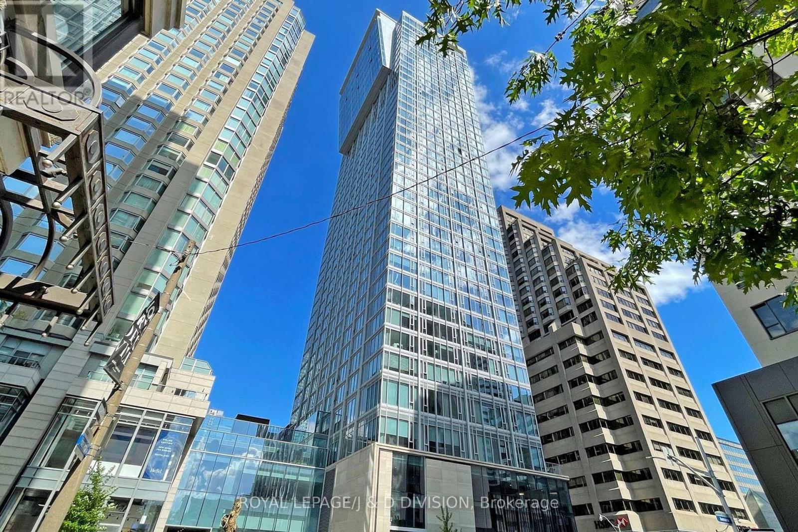 












2307 - 188 CUMBERLAND STREET

,
Toronto,




Ontario
M5R0B6


