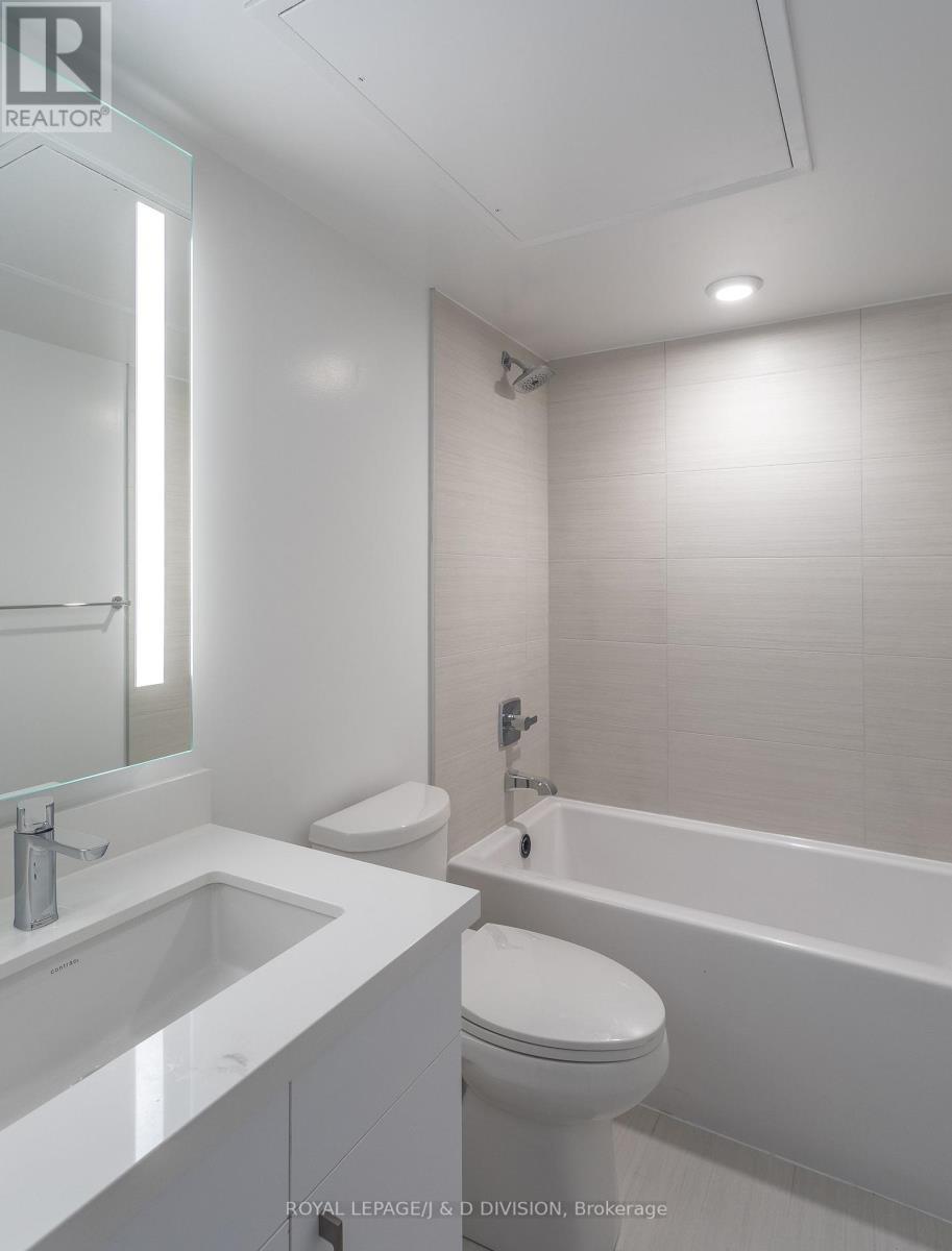 












2307 - 188 CUMBERLAND STREET

,
Toronto,




Ontario
M5R0B6

