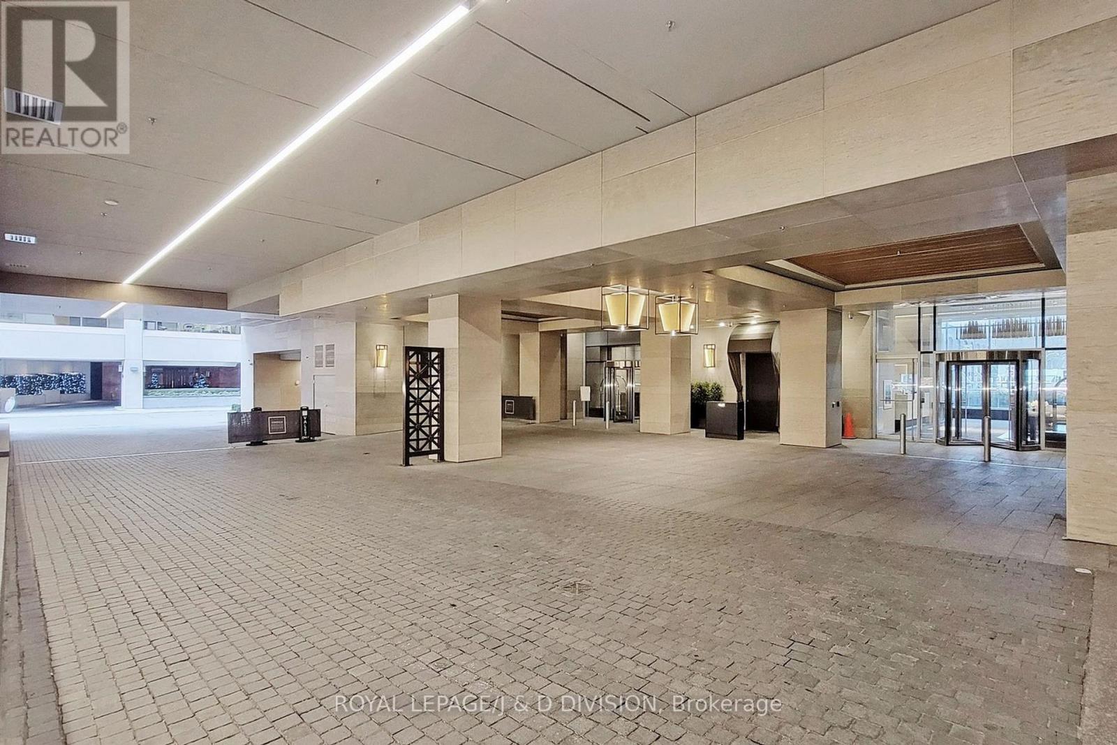 












2307 - 188 CUMBERLAND STREET

,
Toronto,




Ontario
M5R0B6

