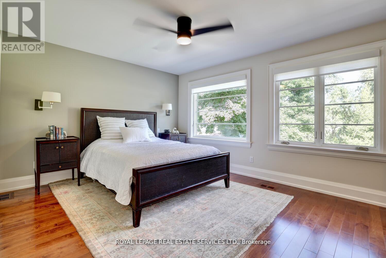 












17 CUMBERLAND DRIVE

,
Mississauga,




Ontario
L5G3M7

