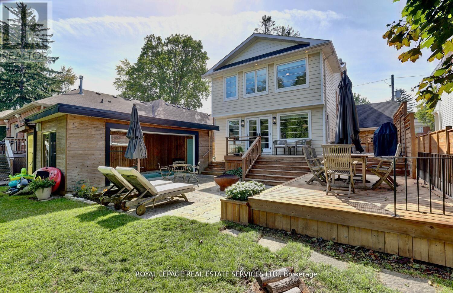 












17 CUMBERLAND DRIVE

,
Mississauga,




Ontario
L5G3M7

