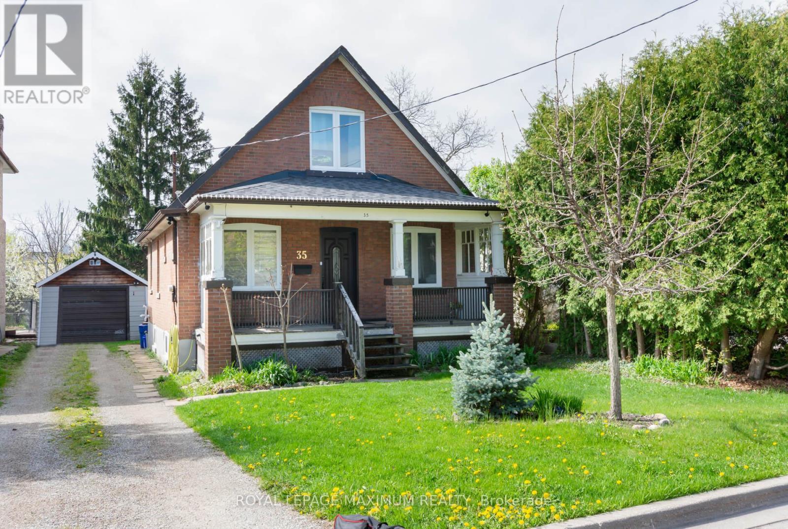 












35 ELLERBY SQUARE N

,
Vaughan,




Ontario
L4L1N2

