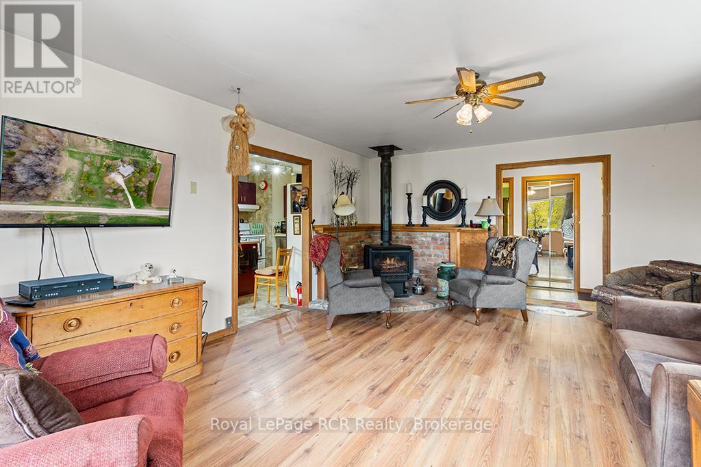 












465146 CONCESSION 12A CONCESSION

,
Grey Highlands,




Ontario
N0C1H0


