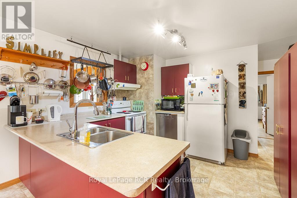 












465146 CONCESSION 12A CONCESSION

,
Grey Highlands,




Ontario
N0C1H0

