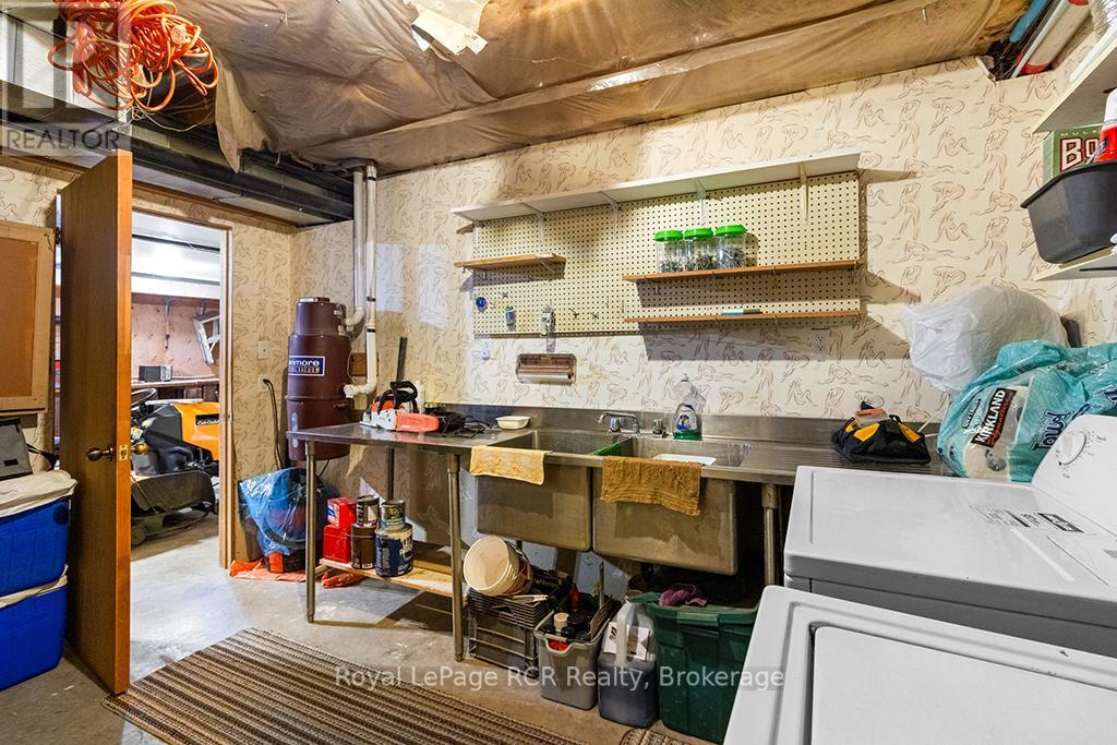












465146 CONCESSION 12A CONCESSION

,
Grey Highlands,




Ontario
N0C1H0

