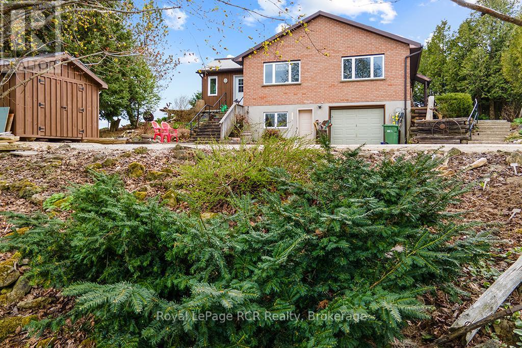












465146 CONCESSION 12A CONCESSION

,
Grey Highlands,




Ontario
N0C1H0

