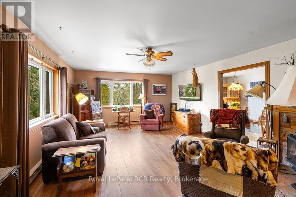 












465146 CONCESSION 12A CONCESSION

,
Grey Highlands,




Ontario
N0C1H0

