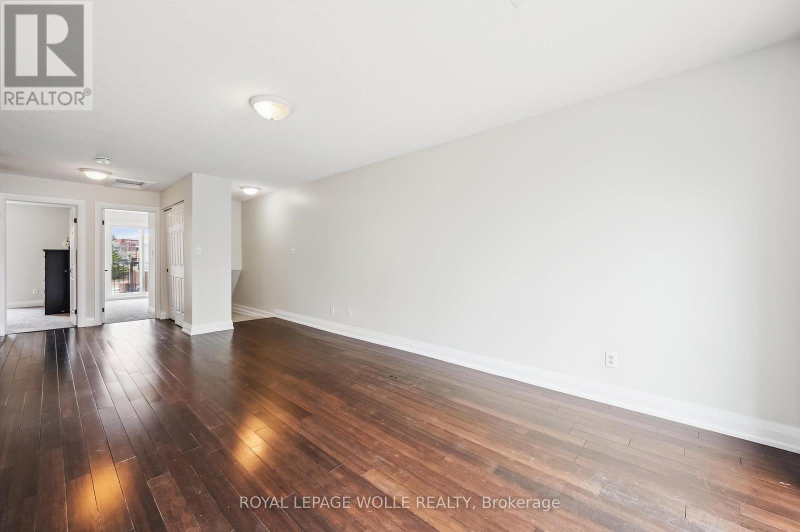 












12D - 45 CEDARHILL CRESCENT

,
Kitchener,




Ontario
N2E0A2


