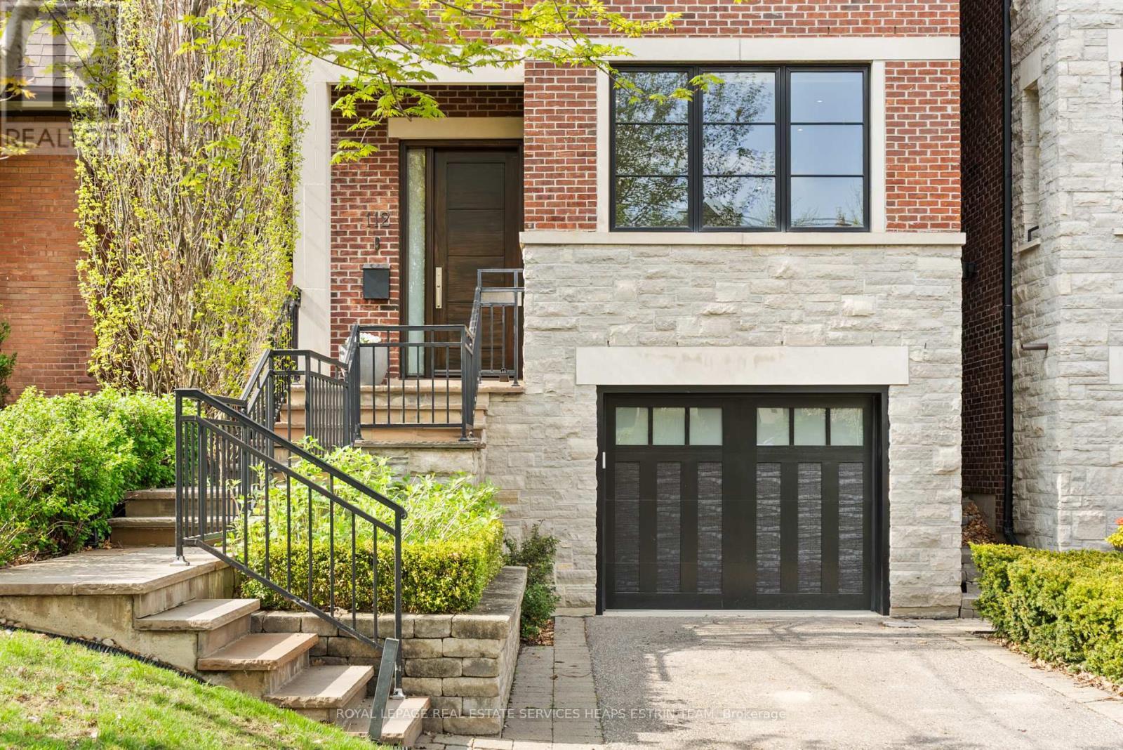 












112 GLENCAIRN AVENUE

,
Toronto,




Ontario
M4R1M9

