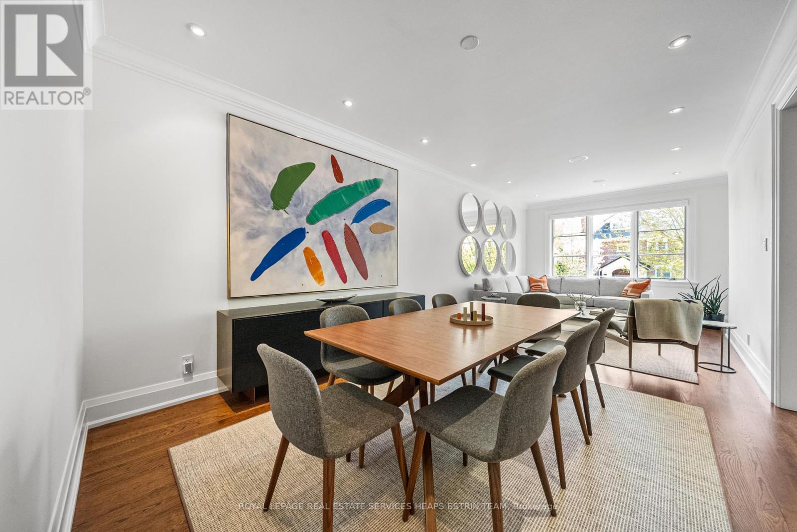 












112 GLENCAIRN AVENUE

,
Toronto,




Ontario
M4R1M9

