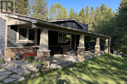 10'x49' no maintenance covered porch