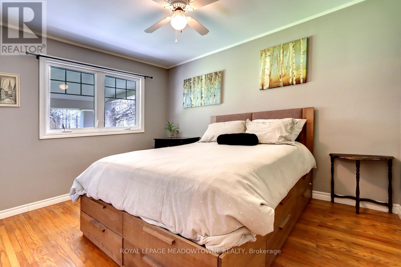 












5977 FIFTH LINE

,
Erin,




Ontario
N0B1Z0

