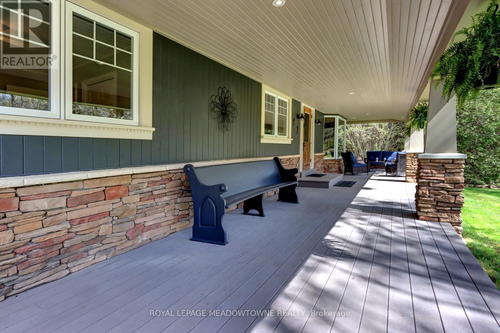 












5977 FIFTH LINE

,
Erin,




Ontario
N0B1Z0

