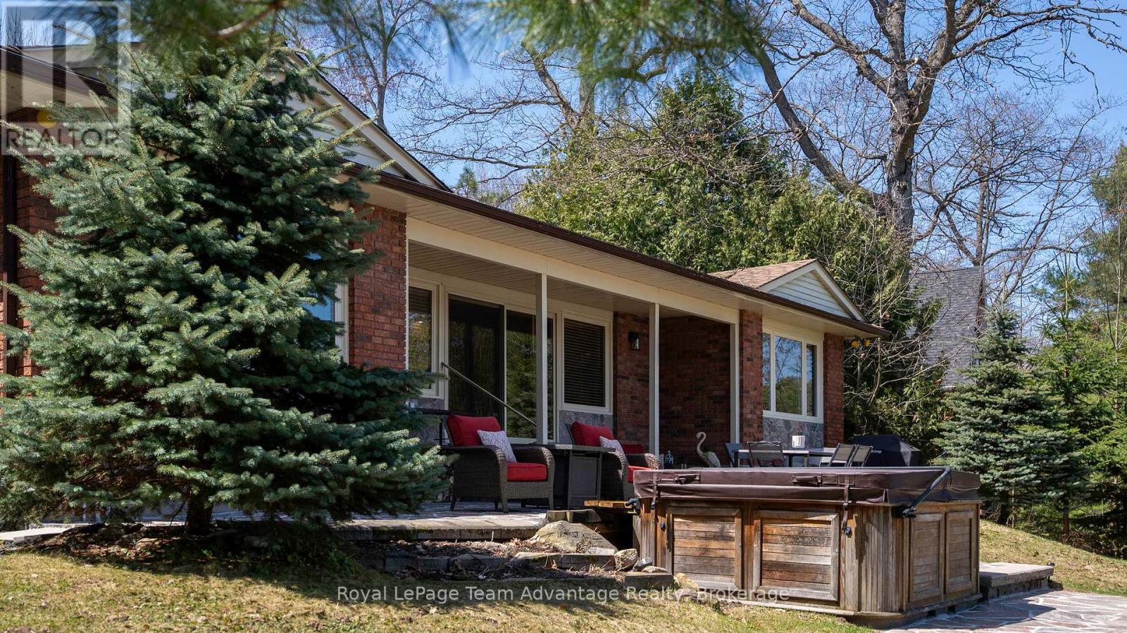 












18 PINE VALLEY DRIVE

,
Carling,




Ontario
P0G1G0

