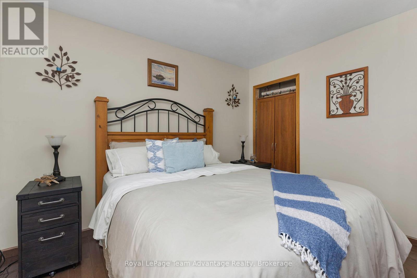 












18 PINE VALLEY DRIVE

,
Carling,




Ontario
P0G1G0

