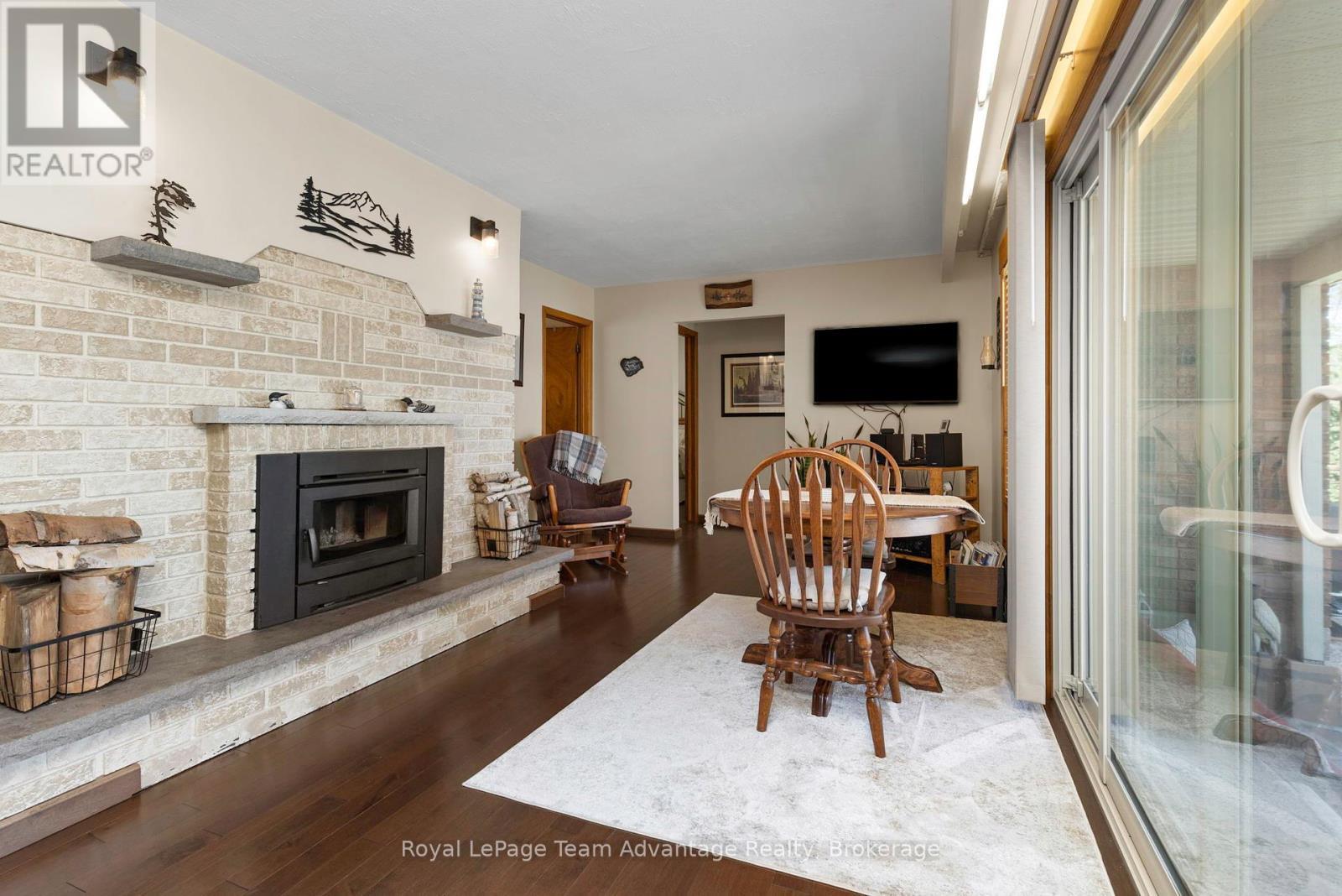 












18 PINE VALLEY DRIVE

,
Carling,




Ontario
P0G1G0

