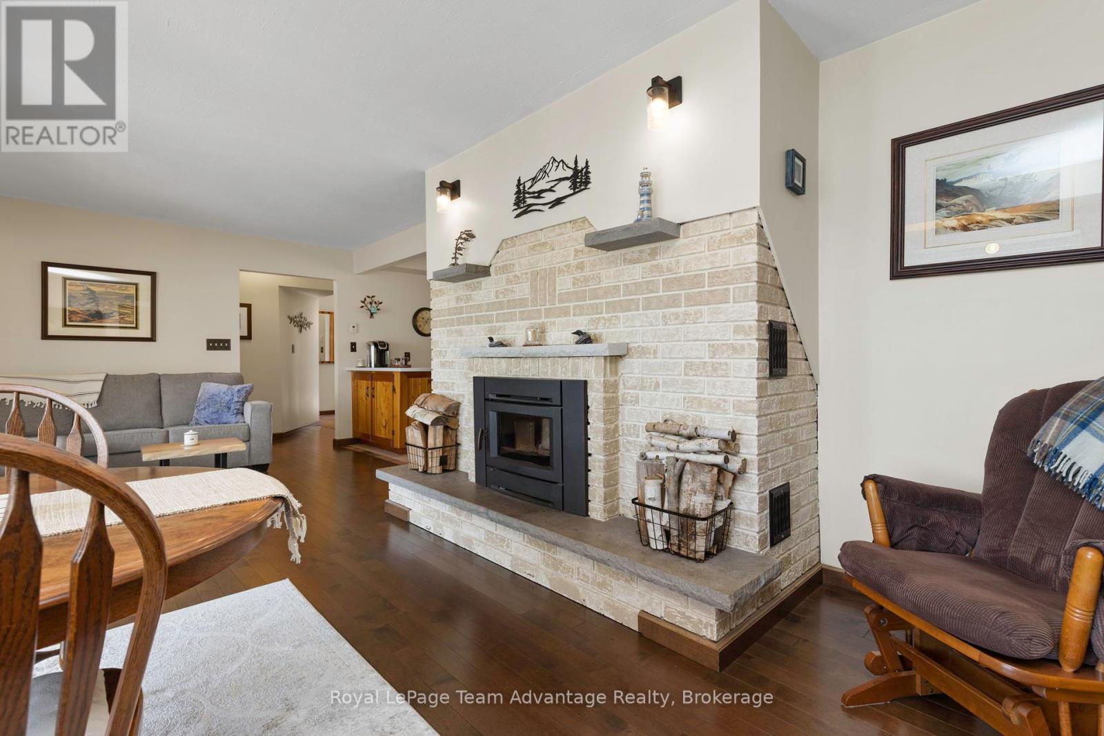 












18 PINE VALLEY DRIVE

,
Carling,




Ontario
P0G1G0

