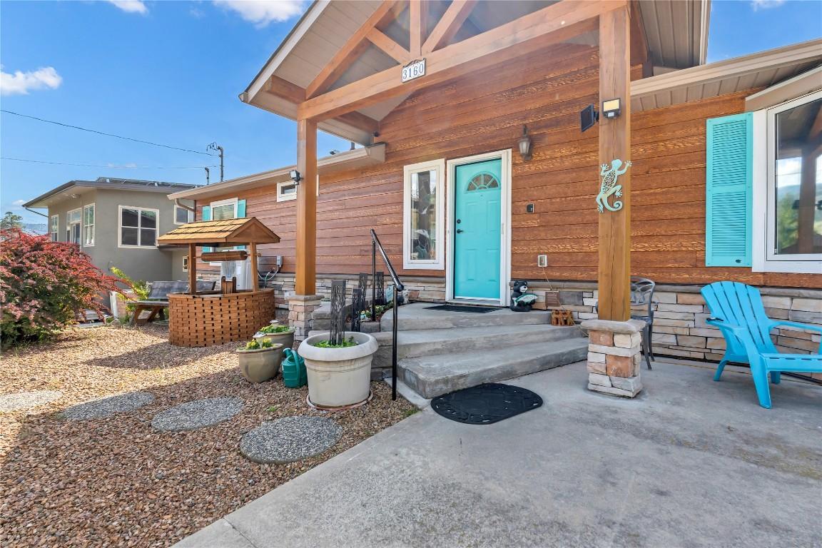 









3160


Vaseux

Lake,
Okanagan Falls,




BC
V0H 1R2

