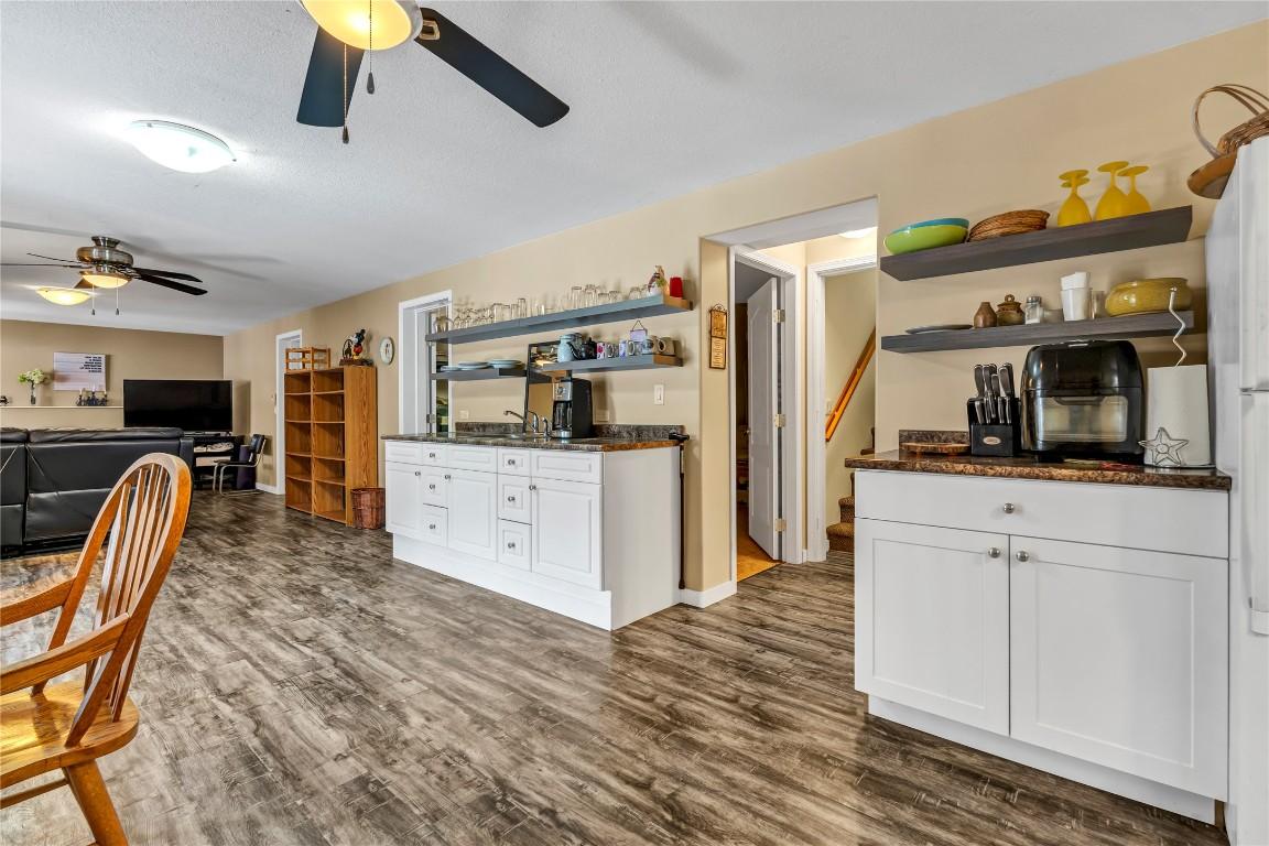 









3160


Vaseux

Lake,
Okanagan Falls,




BC
V0H 1R2

