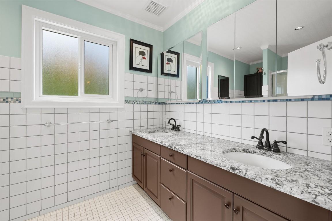 









1064


Kelly

Drive,
West Kelowna,




BC
V1Z 2T2

