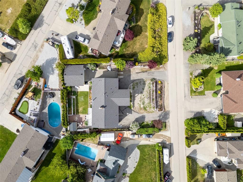









1064


Kelly

Drive,
West Kelowna,




BC
V1Z 2T2


