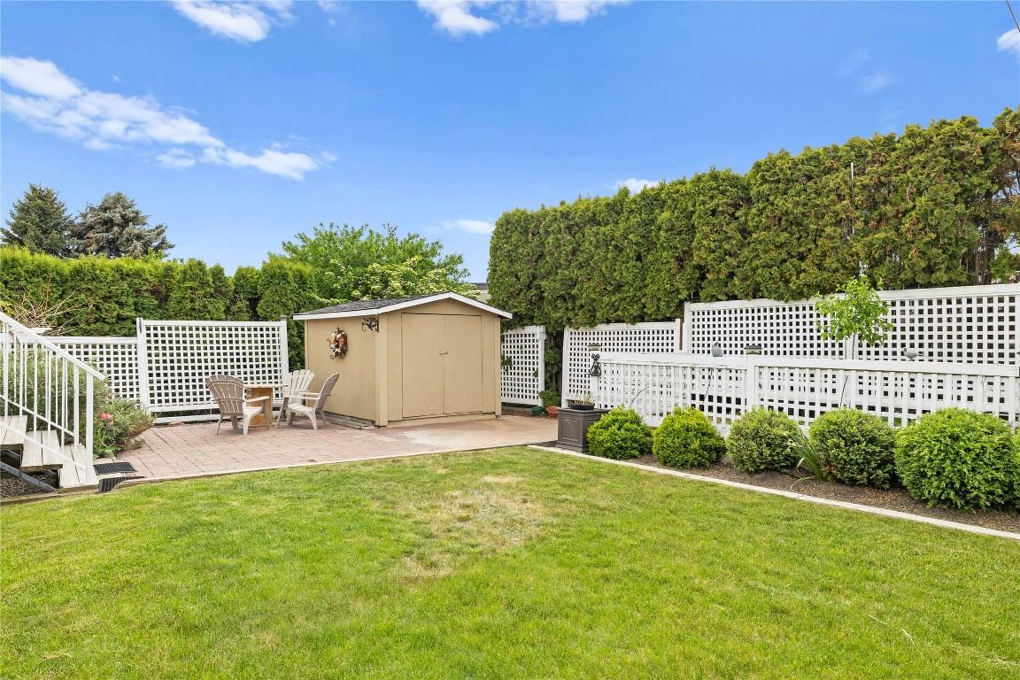









1064


Kelly

Drive,
West Kelowna,




BC
V1Z 2T2

