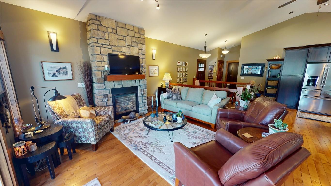 









445


Forest Crowne

Rise,
Kimberley,




BC
V1A 0A5

