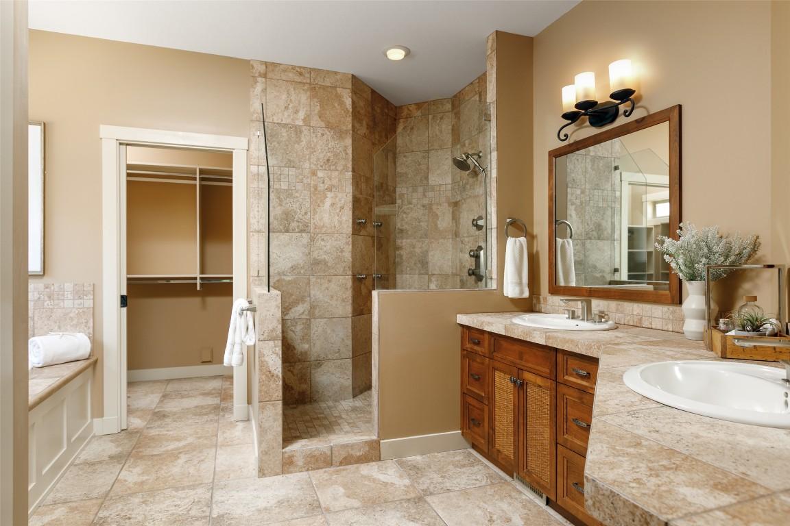 









1958


Hidden Lake

Place,
Kelowna,




BC
V1V 2W8

