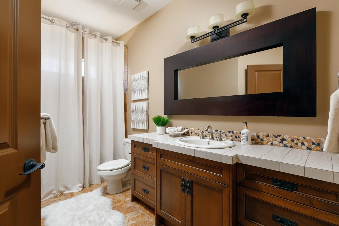 









1958


Hidden Lake

Place,
Kelowna,




BC
V1V 2W8

