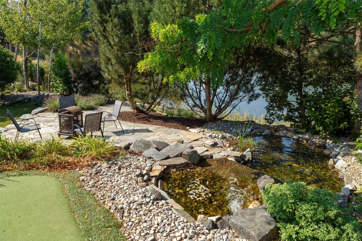 









1958


Hidden Lake

Place,
Kelowna,




BC
V1V 2W8

