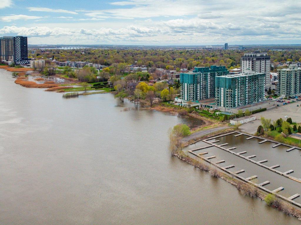 









25


Rue des Émeraudes

, 502,
Repentigny (Repentigny),




QC
J6A8H4


