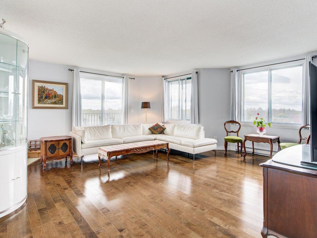 









25


Rue des Émeraudes

, 502,
Repentigny (Repentigny),




QC
J6A8H4

