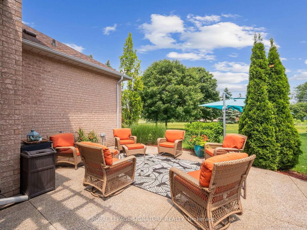









10


Forest Ridge

Crescent,
Halton Hills,




ON
L0P 1H0

