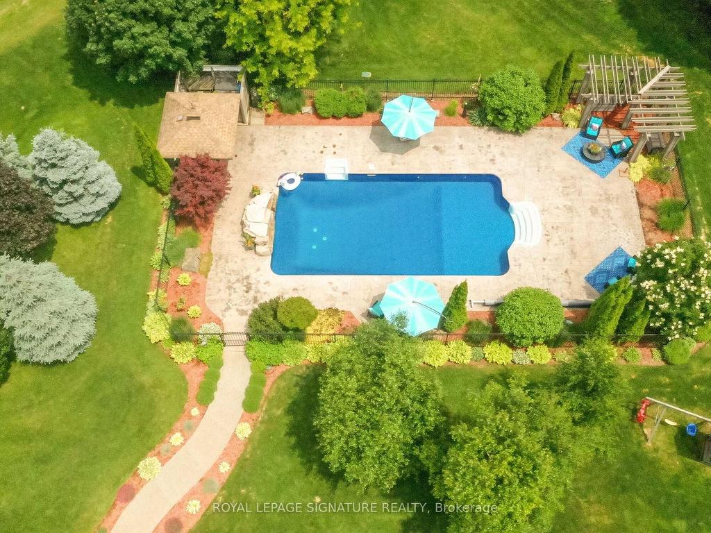 









10


Forest Ridge

Crescent,
Halton Hills,




ON
L0P 1H0

